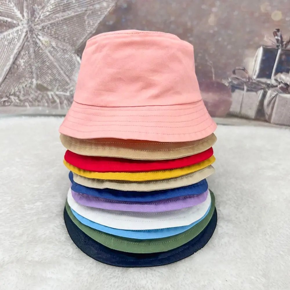 Vista frontal del sombrero