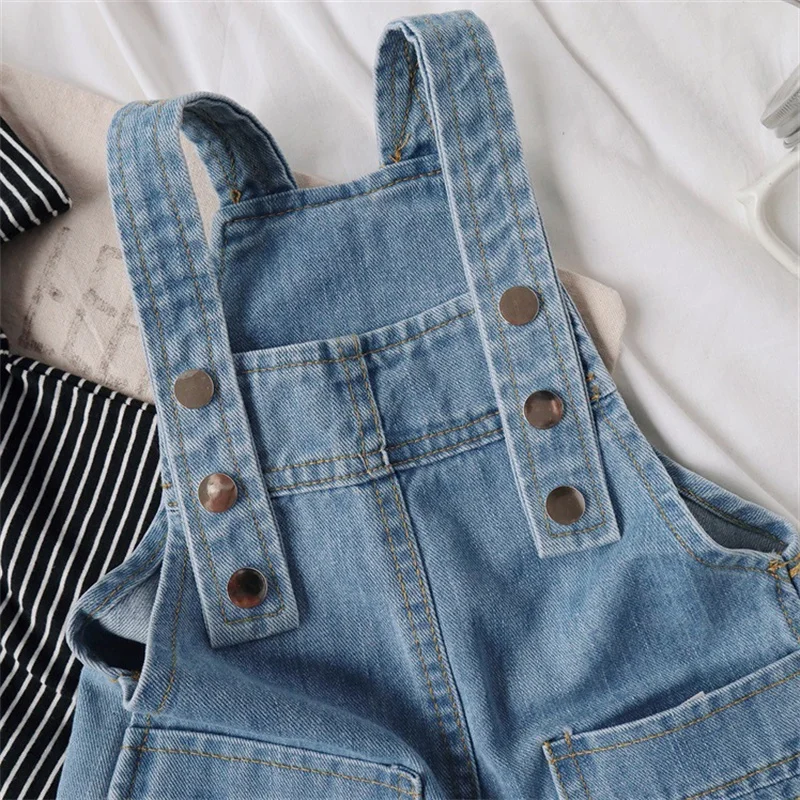 Pantalones cortos con tirantes vaqueros para niños y niñas - imagen 3