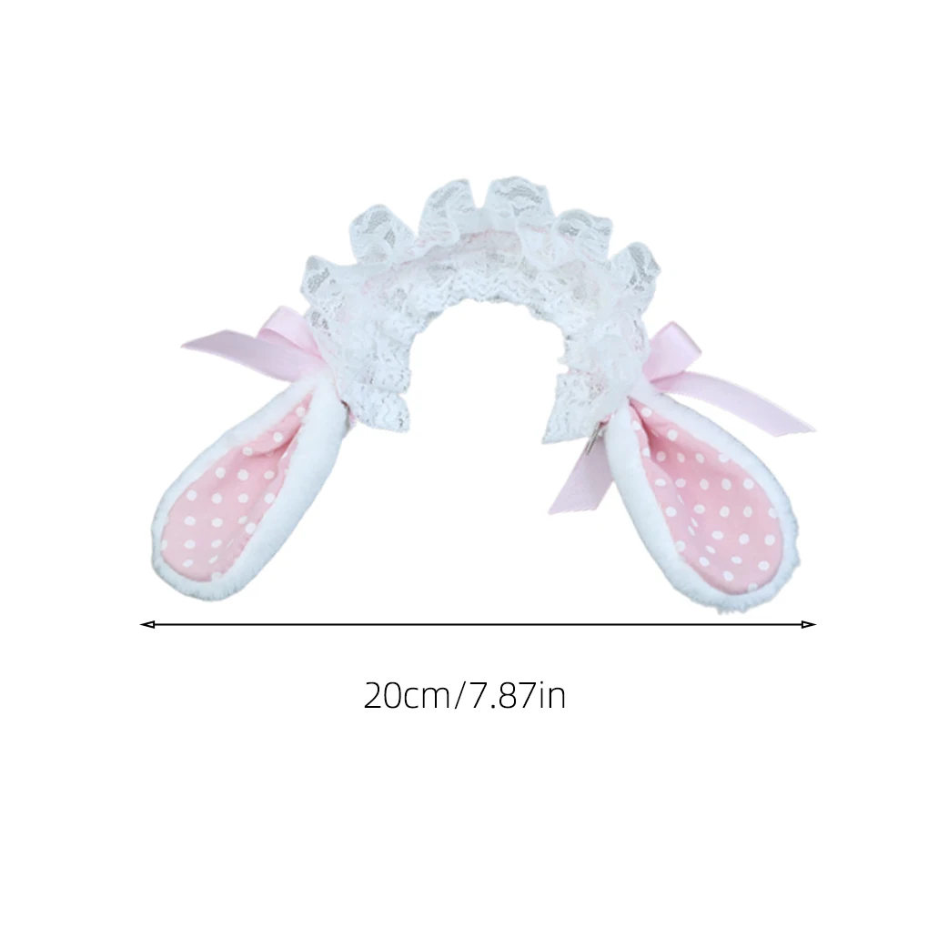 Diadema junto a una muñeca para escala