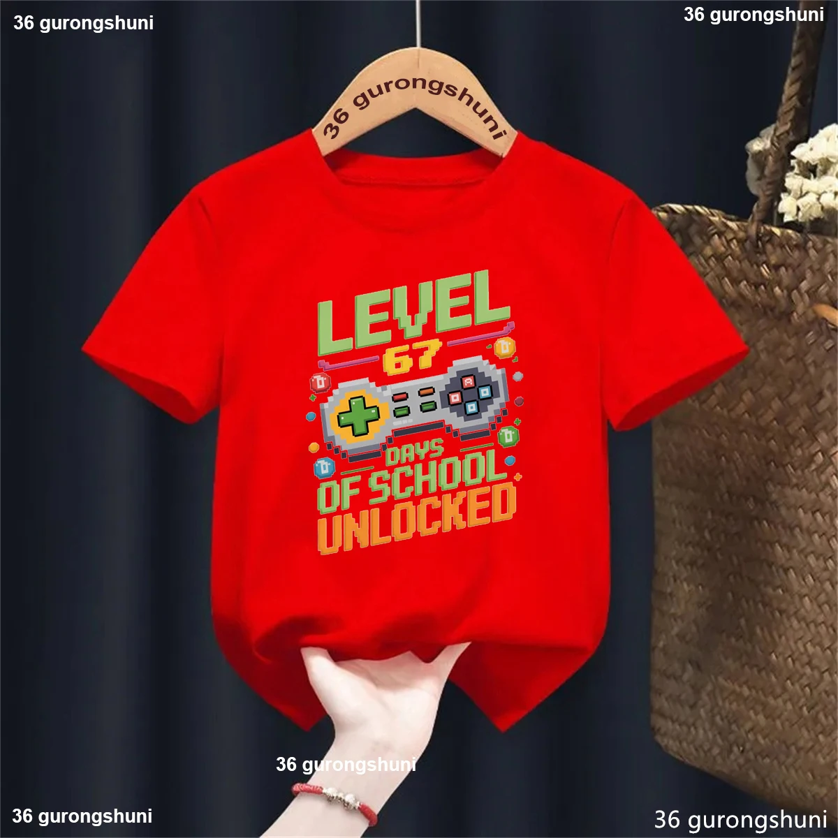 Camiseta infantil retro estampado Level Days Of School Unlocked - imagen 2