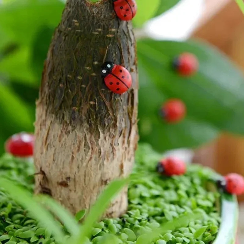 Figuras de madera para niños: mariquita y abeja rojas - decoración - imagen 5
