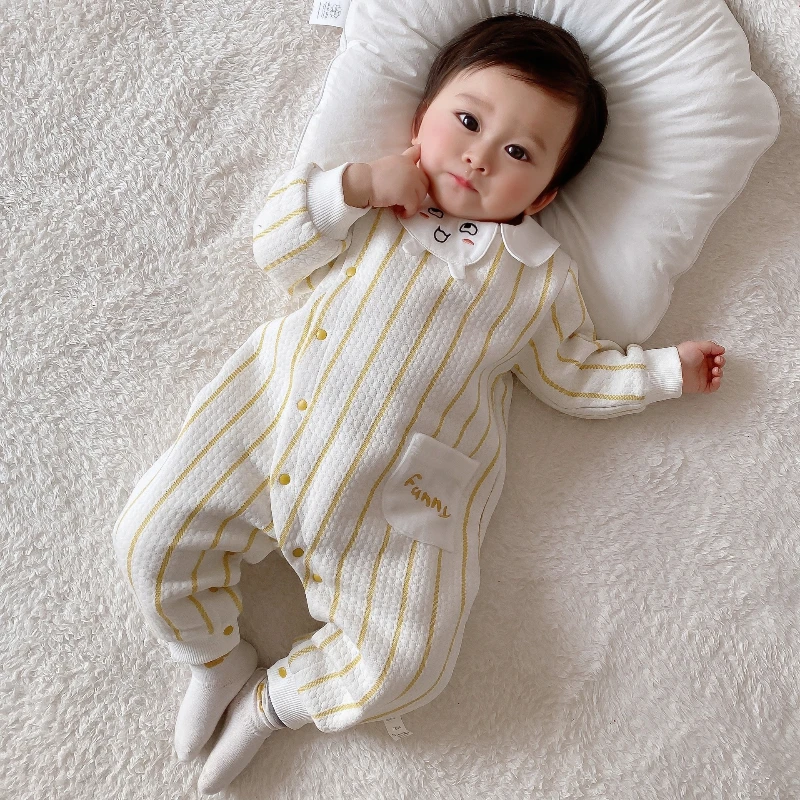 Mameluco cálido unisex para bebé - vista frontal