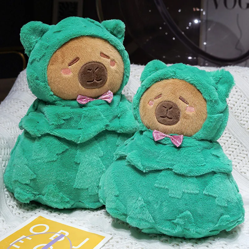 Decoración de año nuevo estilo tierno con árbol de capibara y peluches - imagen 3