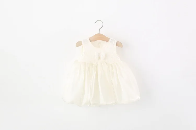 Falda tipo vestido de princesa para bebé