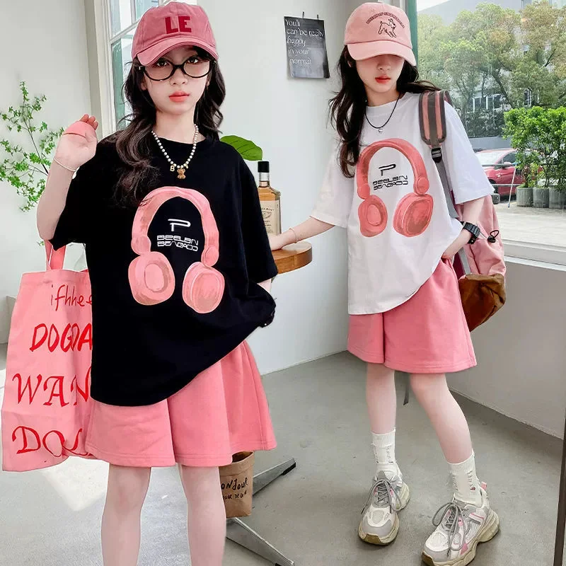 Conjunto veraniego de camiseta y shorts para niña con manga corta - imagen 2