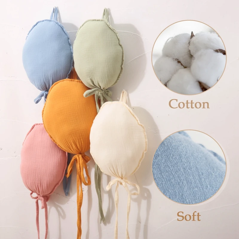 Globos y adornos colgantes de algodón para habitación de bebé
