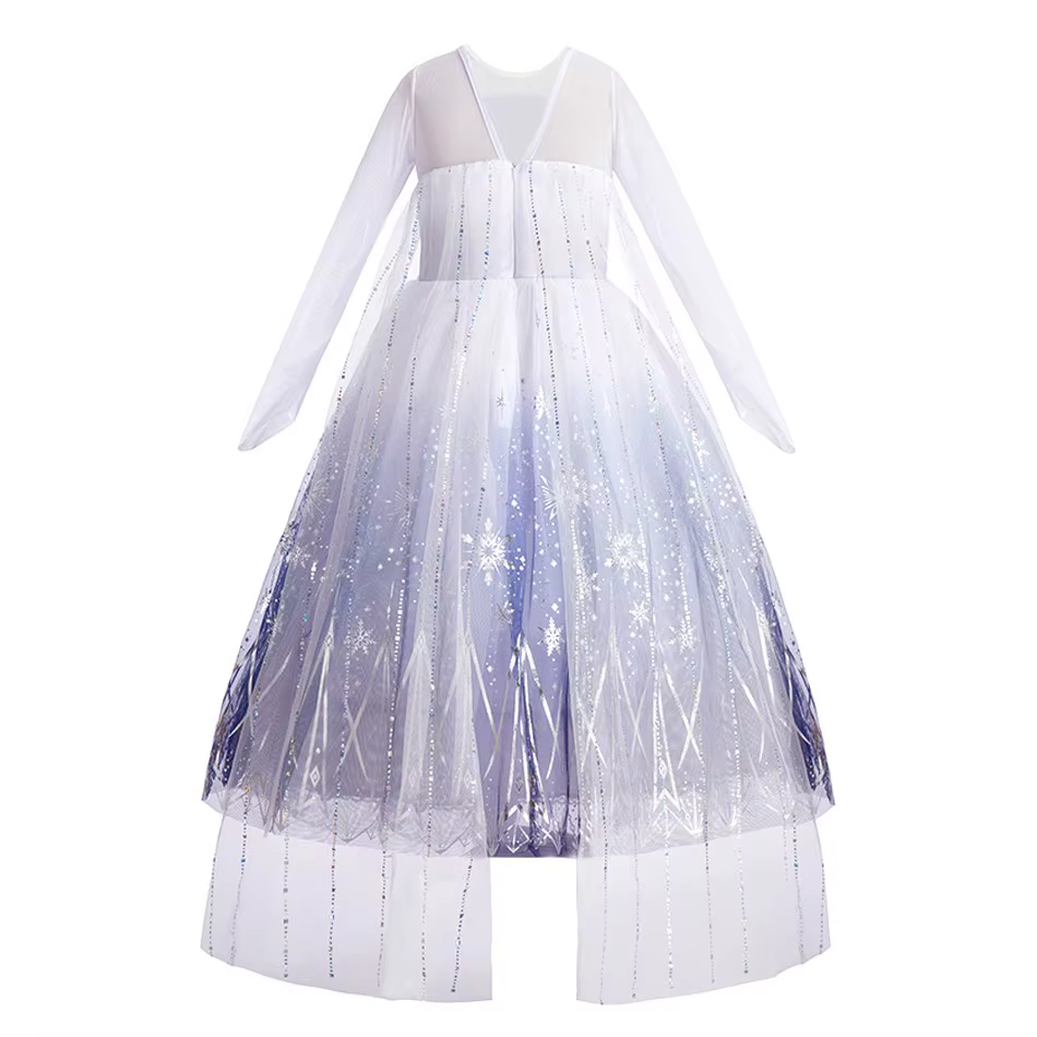 Modelo con el vestido de Elsa