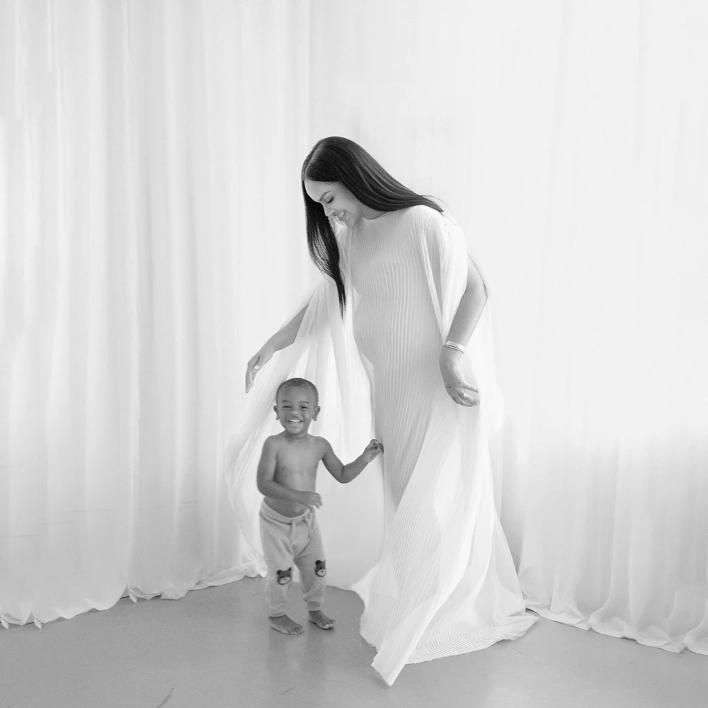 Vestido de maternidad para sesión con capa de mangas fluidas de foto - imagen 2