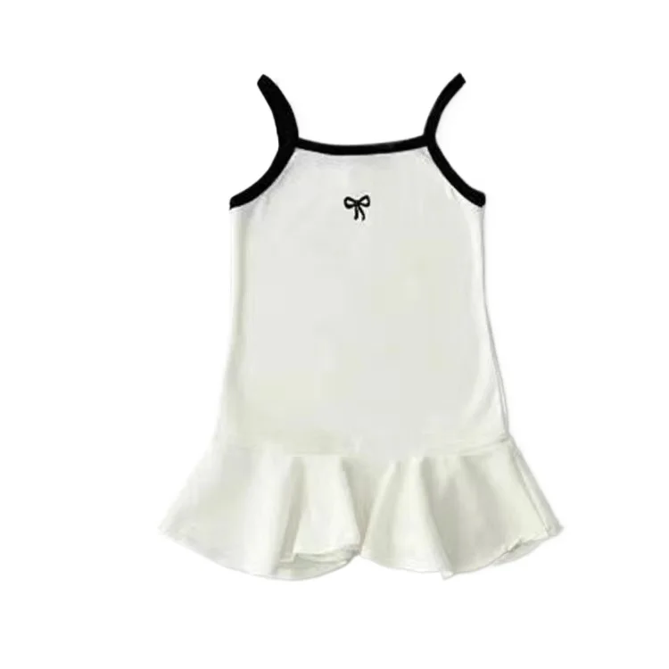 Vestido de verano sin mangas para niña con tirantes y volantes - imagen 4