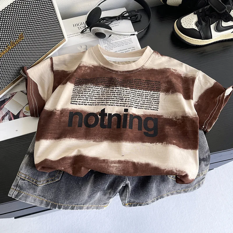 Conjunto de verano para bebés: camiseta y pantalón corto a rayas - imagen 4