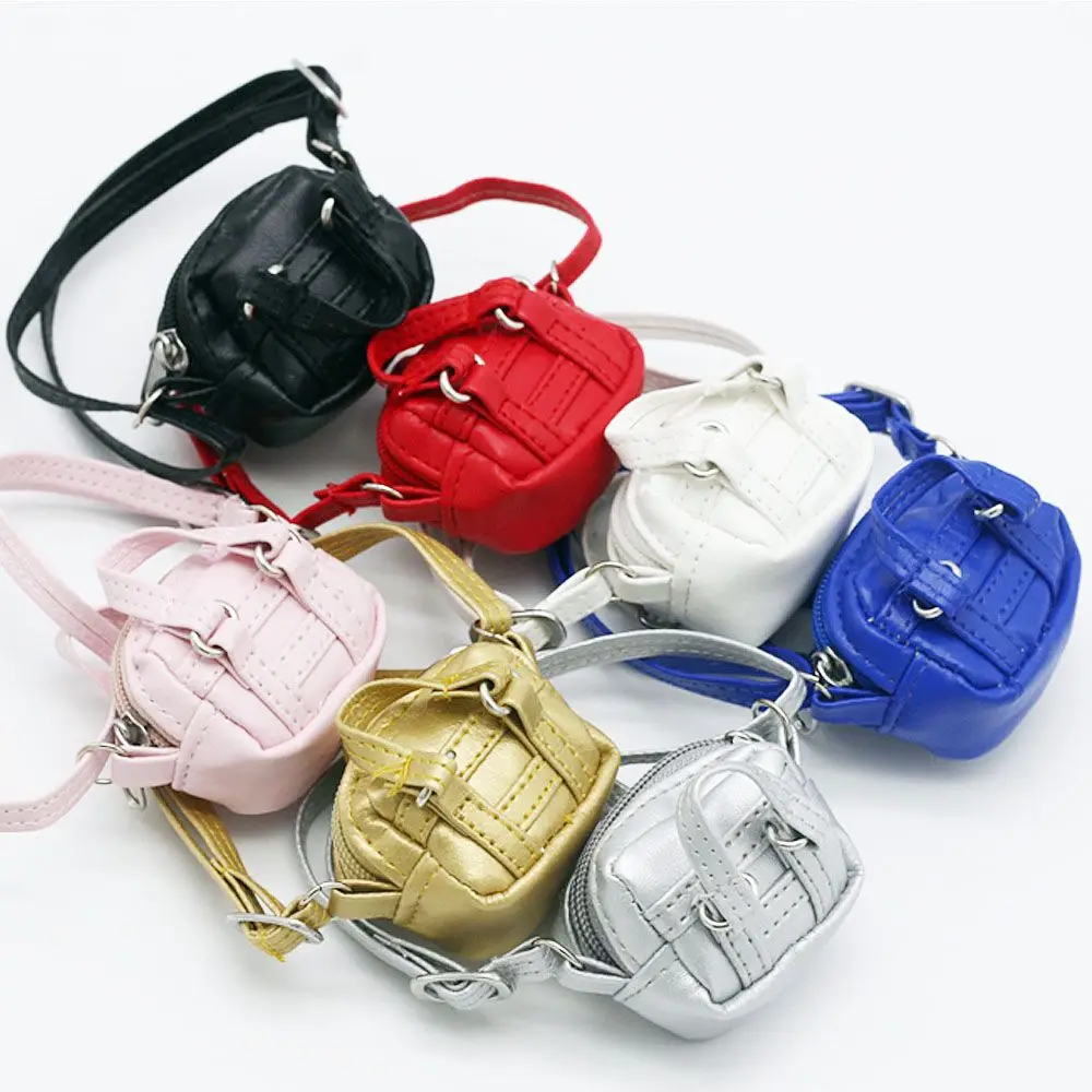 Bolso cruzado Blyth OB11 en escala para muñeca