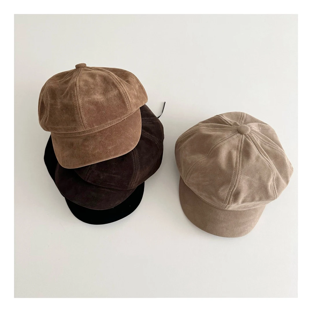 Boina infantil MILANCEL en look de invierno