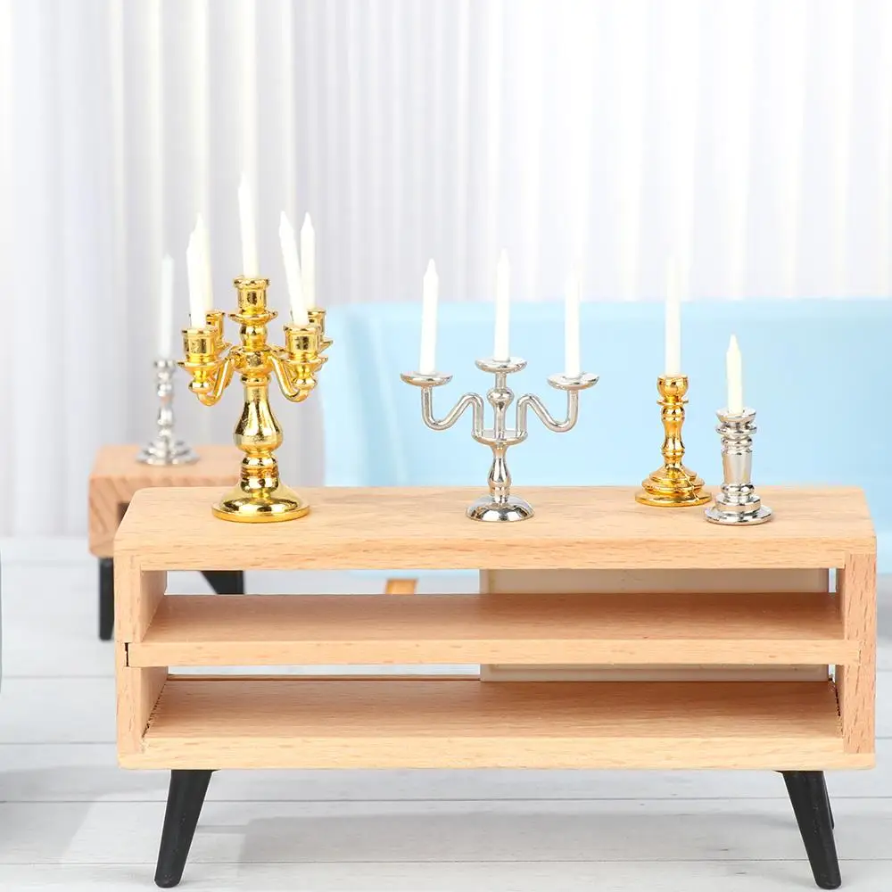Candelabro miniatura escala 1:12 para casa de muñecas con velas - imagen 4