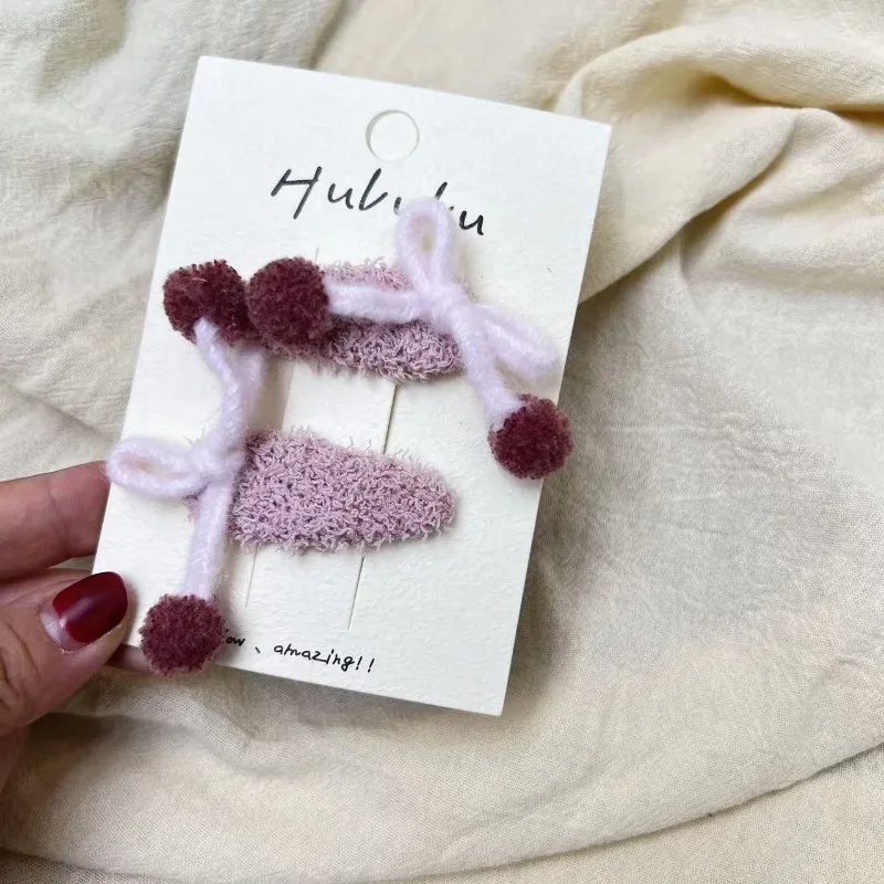 Pinzas de pelo con pompón para niñas – Antideslizantes otoño invierno - imagen 2