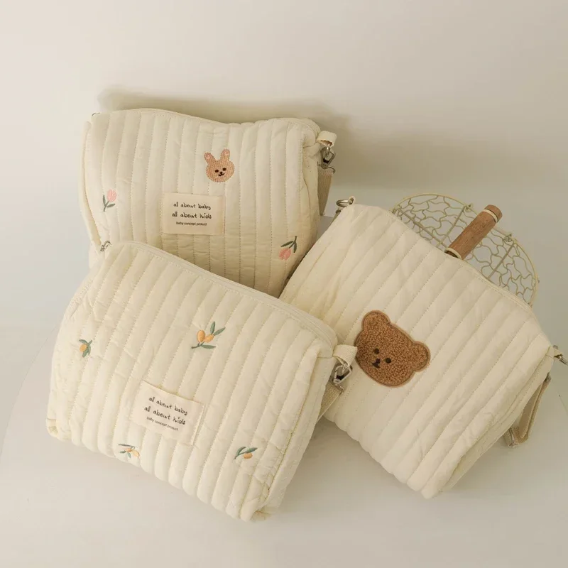 Bolsa de pañales bordada con cremallera para paseo - imagen 5