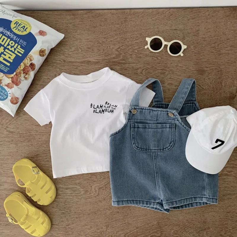 Conjunto bebé pantalones cortos de vaquero y camiseta blanca - imagen 4
