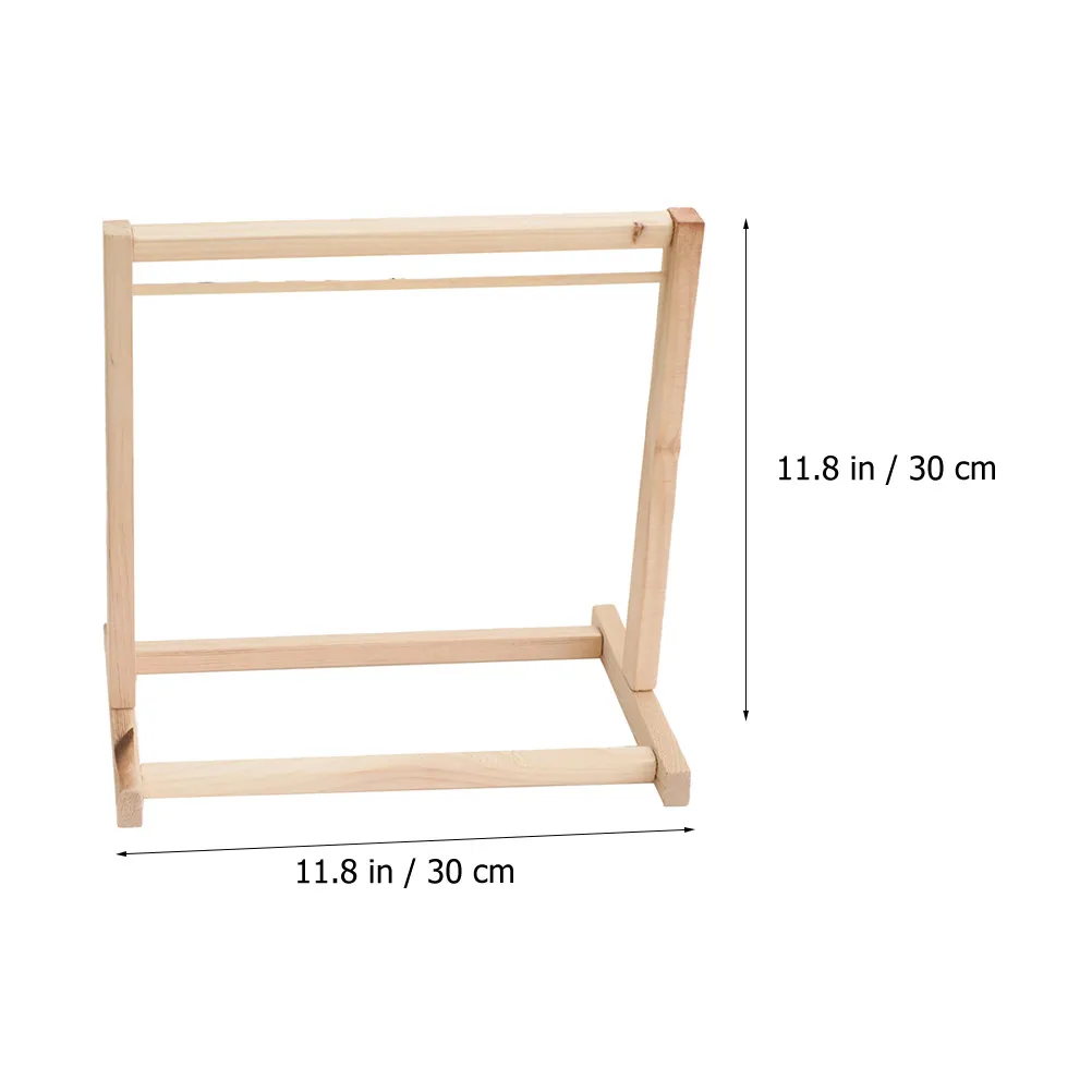 Mini perchas para casa de muñecas de madera y metal - imagen 2