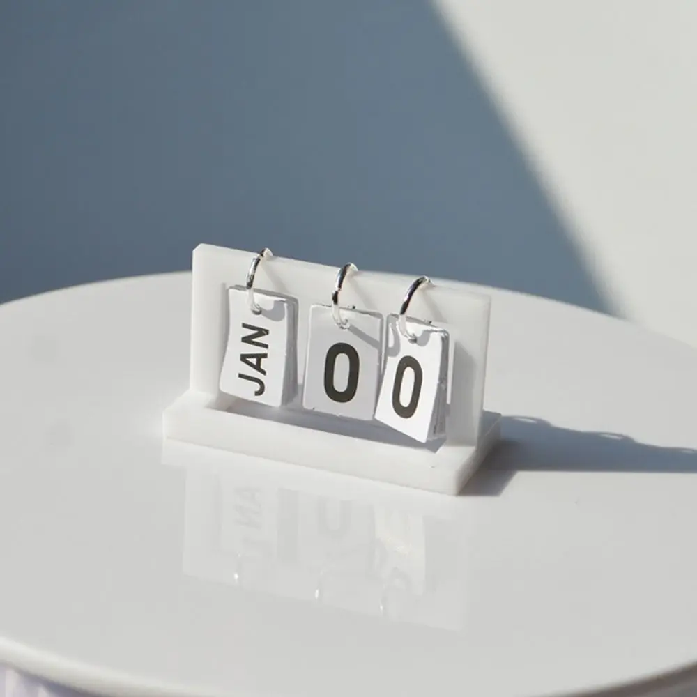 Calendario mini casa de muñecas – Accesorio decorativo infantil - imagen 5