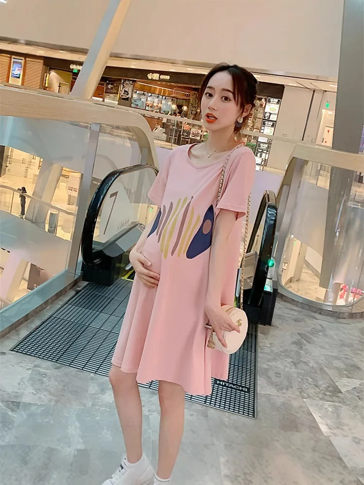 Vestido de maternidad de manga corta con estampado de peces suelto - imagen 2