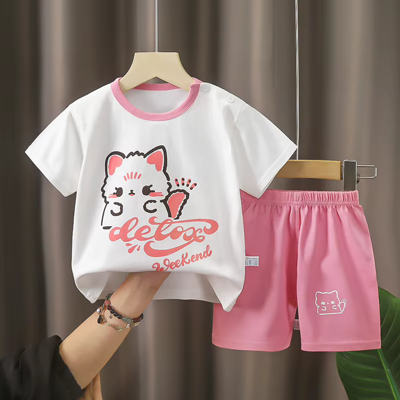 Conjunto de verano infantil: camiseta estampada y pantalón corto - imagen 5
