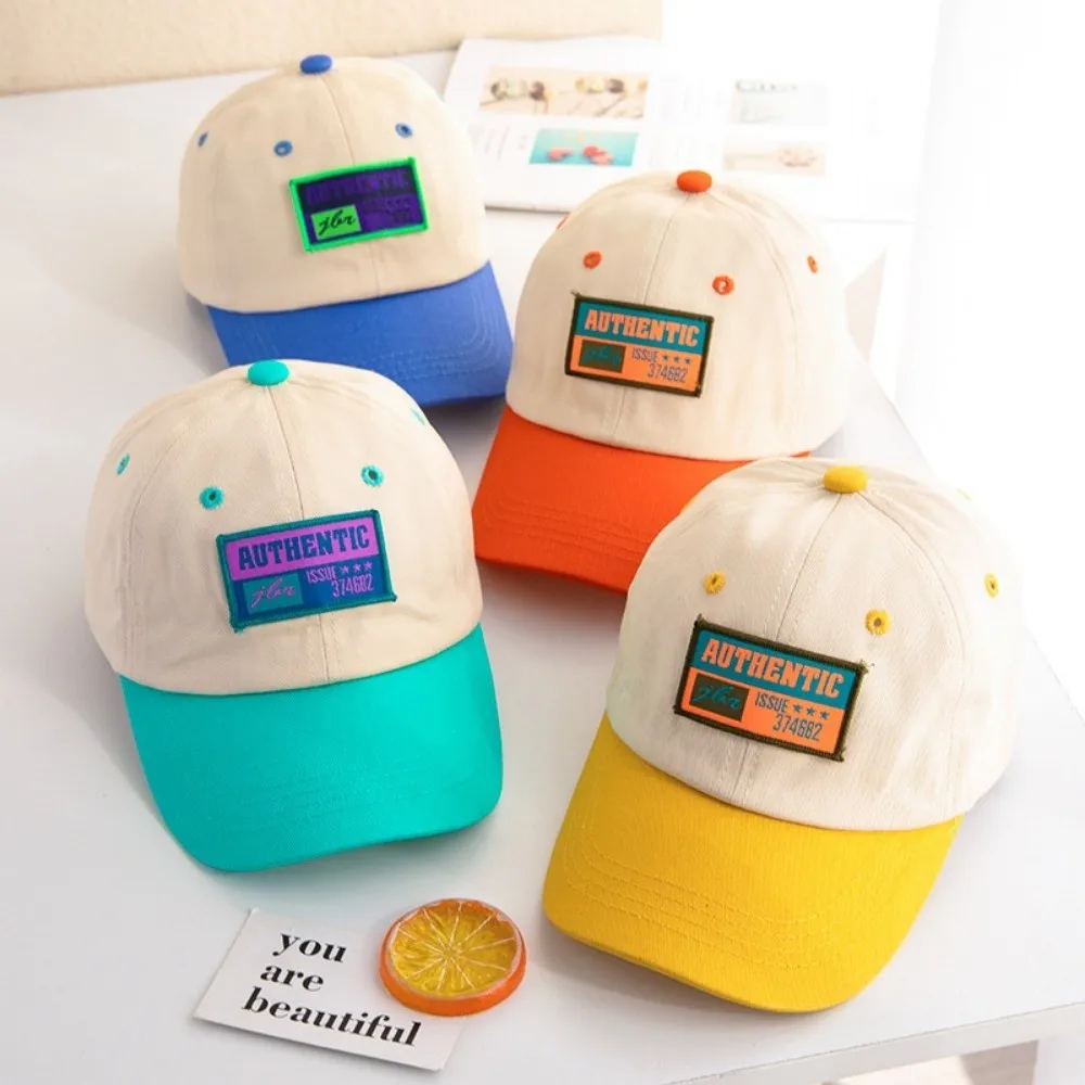 Gorra de béisbol transpirable para niños con visera y bordado - imagen 4