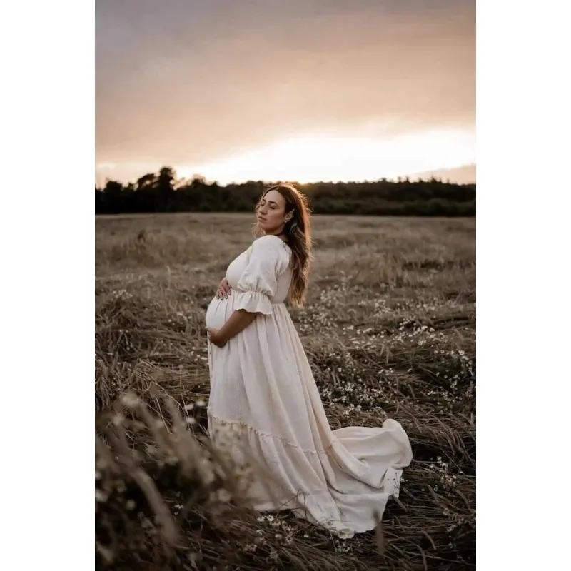 Vestido de maternidad maxi con botones, mangas abullonadas y cola - imagen 5