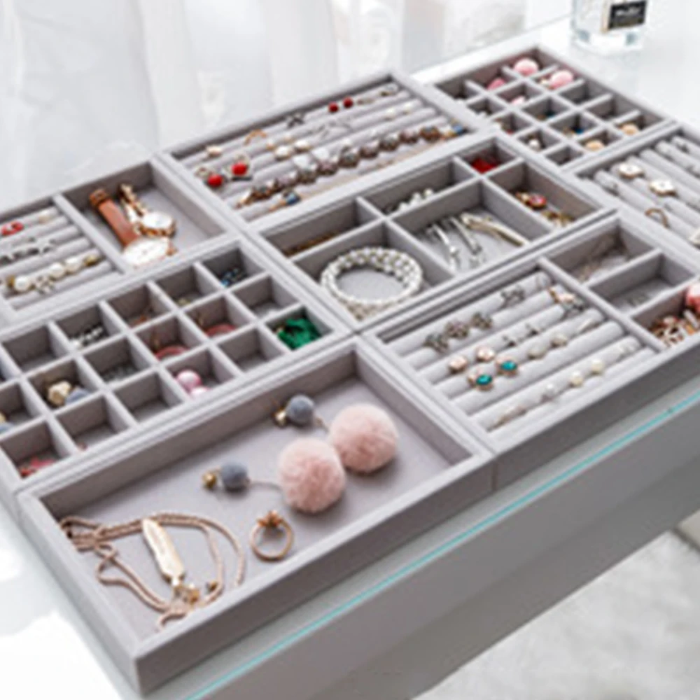 Organizador de joyas de terciopelo con compartimentos apilables - imagen 4