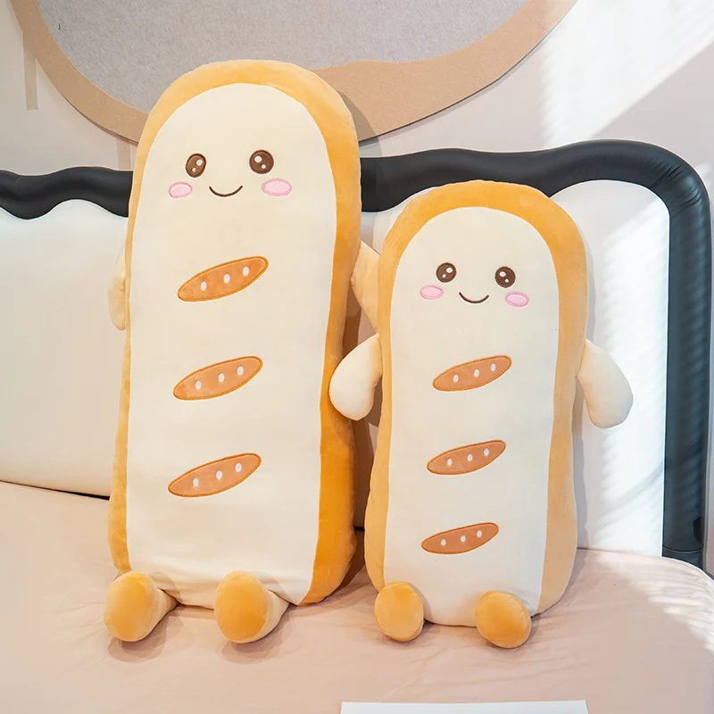 Detalle del suave peluche pan y costura reforzada