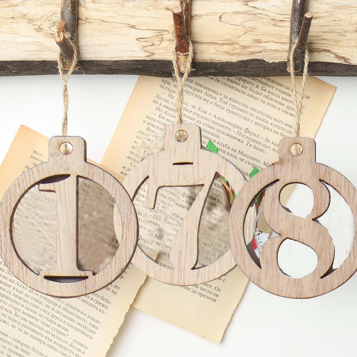Calendario de Adviento de madera con colgantes para niños - imagen 5
