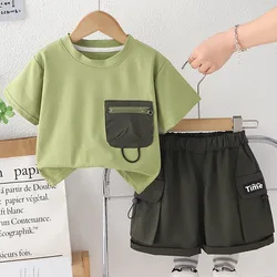 Conjunto veraniego niño pequeño – Pantalón corto y camiseta informal