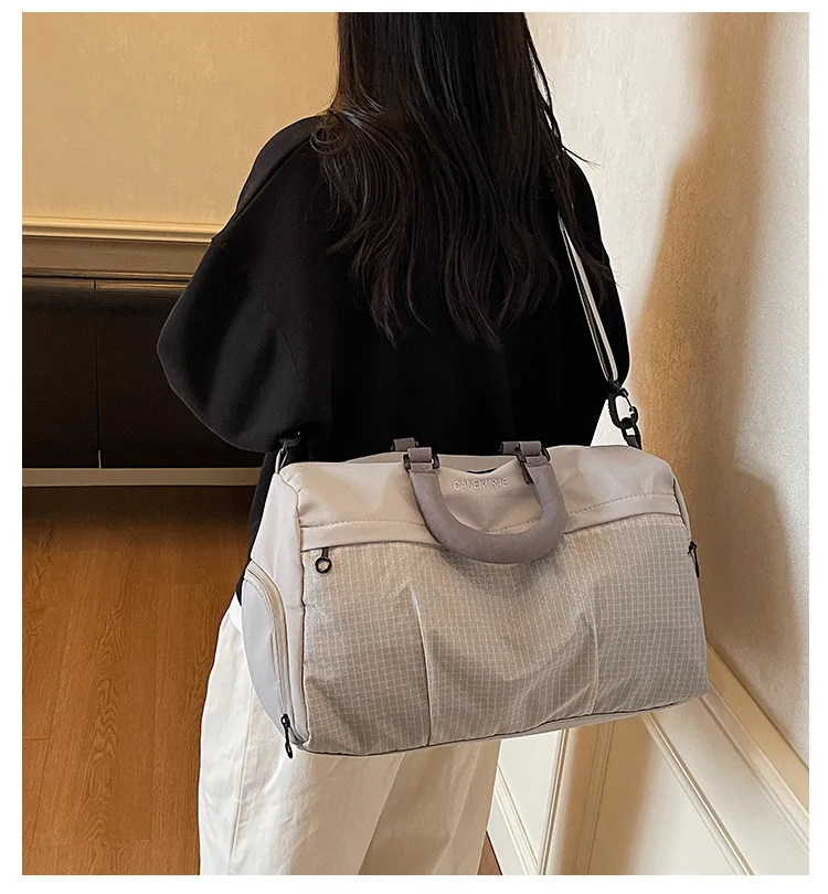 Bolsa de pañales de gran capacidad en uso