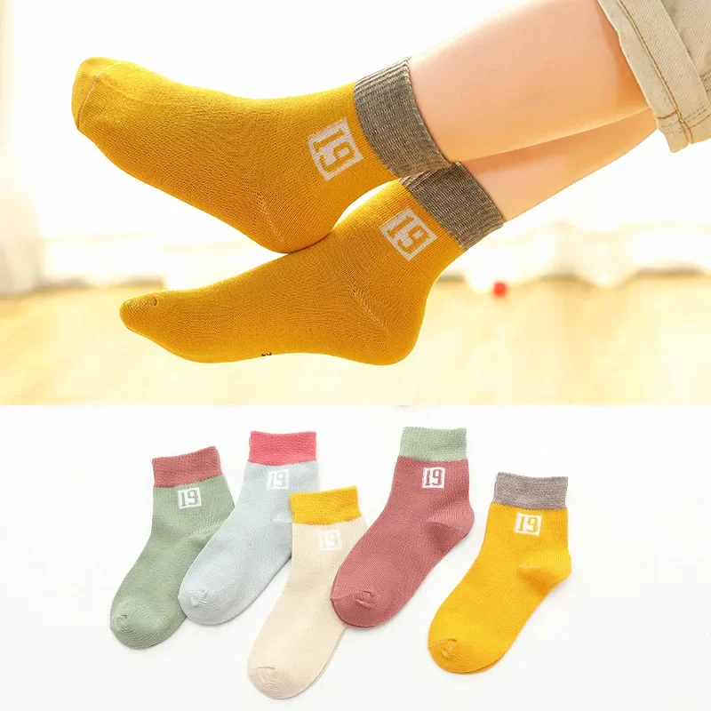 Calcetines de algodón con dibujos animados para niños - imagen 2