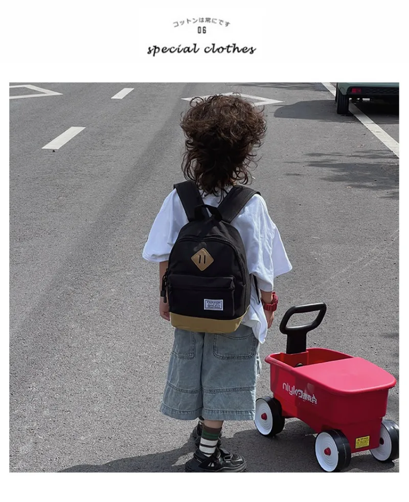 Mochila escolar retro en lona ligera