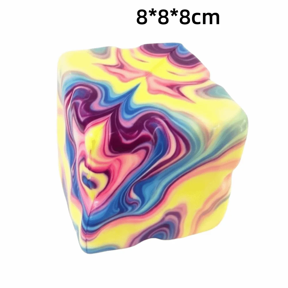 Juguete antiestrés con forma de postre y colores vivos