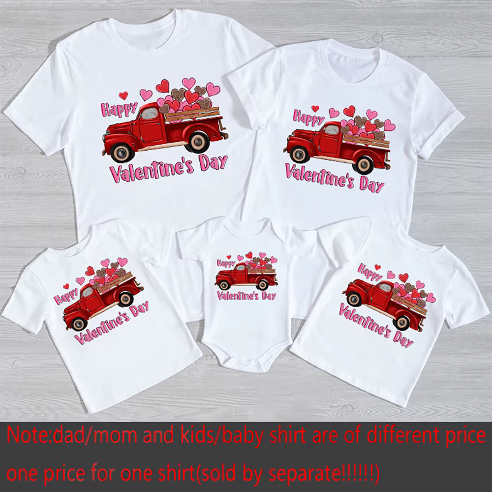 Trajes a juego San Valentín: camisas familiares y mameluco bebé
