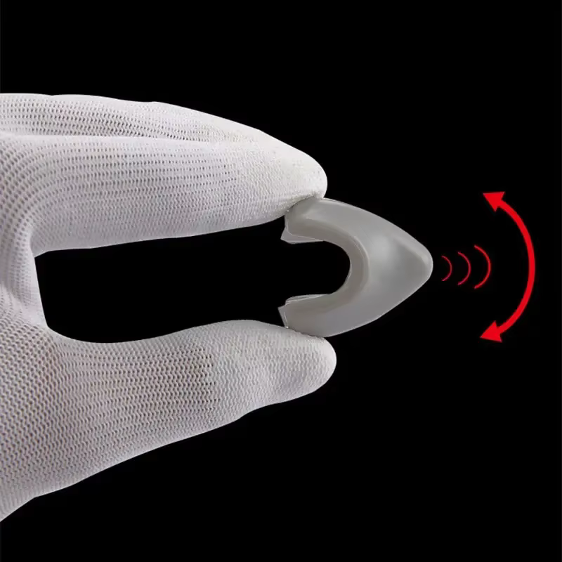 Protector de esquina de silicona para bebé – Seguridad en el hogar - imagen 3