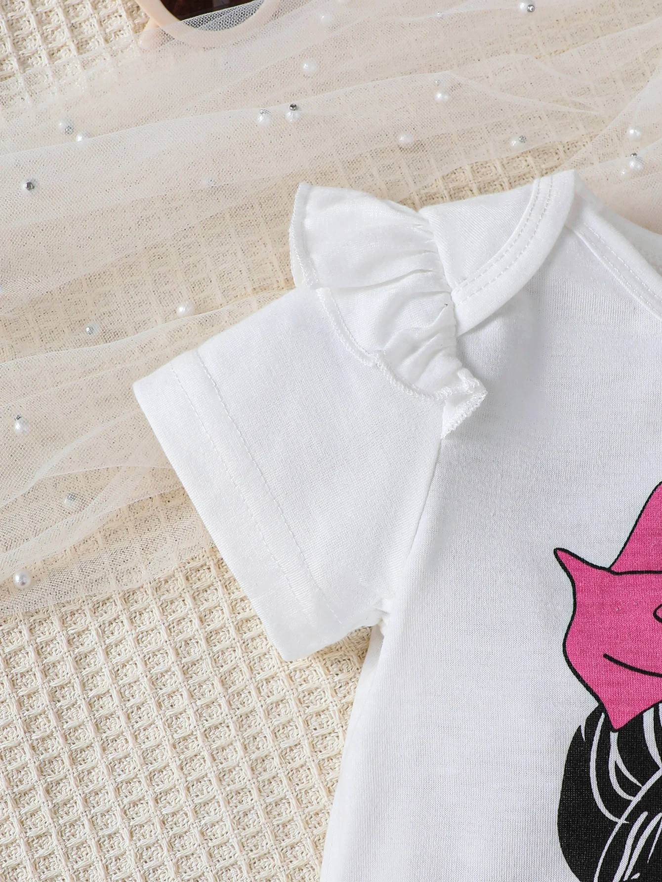 Conjunto de verano para bebé niña con estampado corazón y diadema - imagen 5