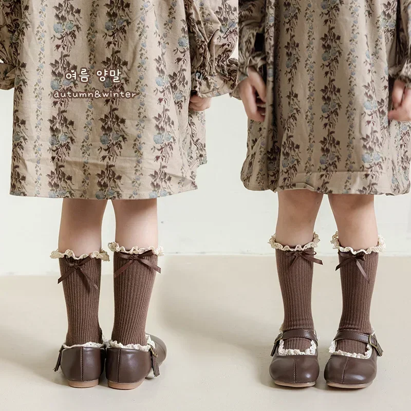 Calcetines algodón con encaje y lazo – Estilo retro para niña - imagen 5