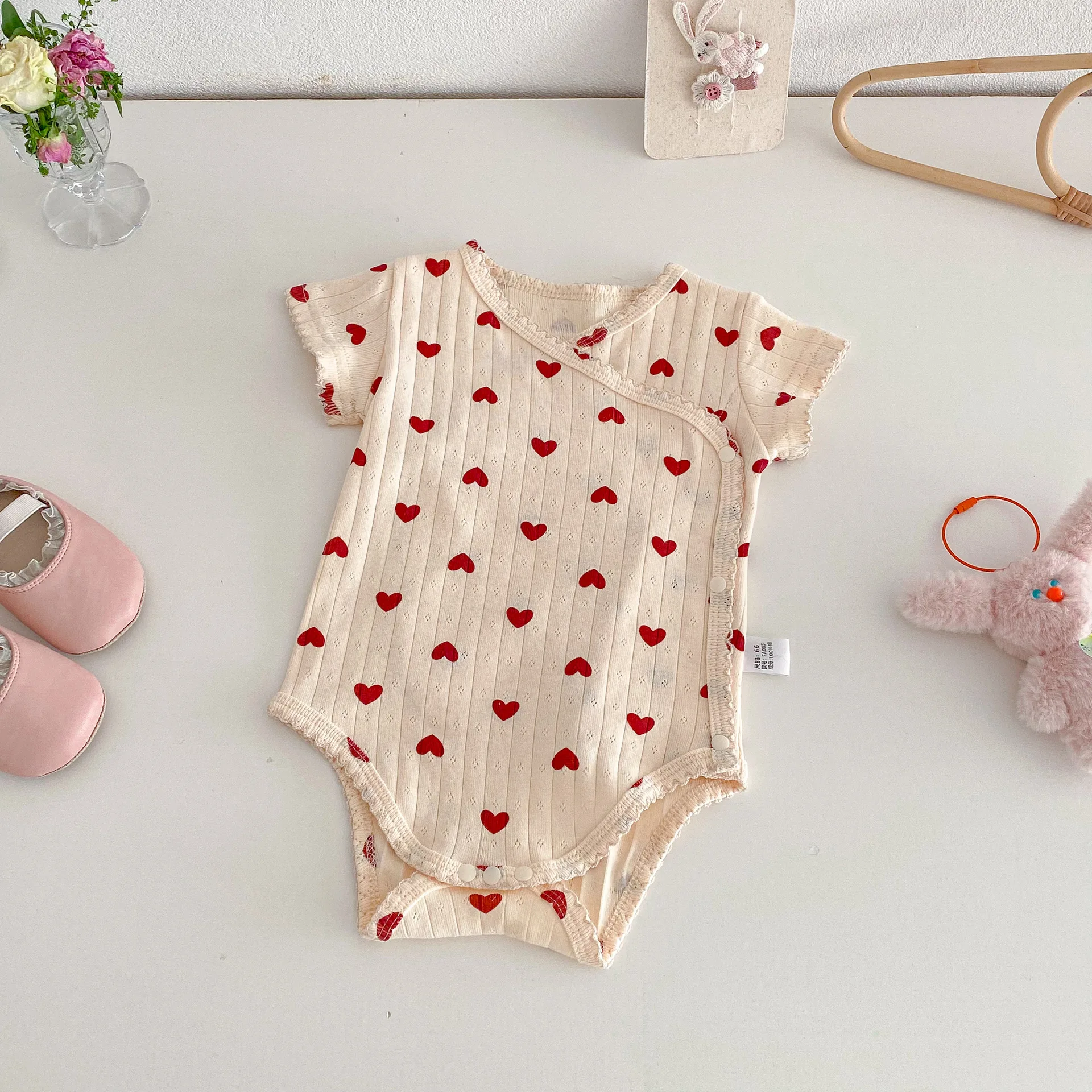 Body de bebé con corazón para niña – Algodón suave veraniego - imagen 3