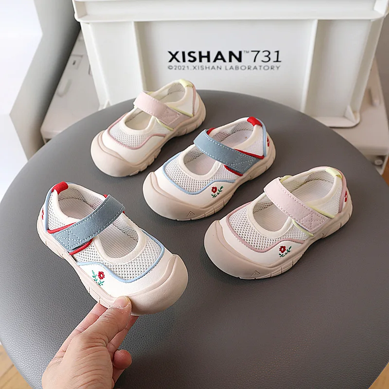 Zapatillas infantiles de malla antideslizantes transpirables - imagen 2