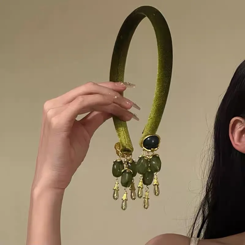Broche para el cabello con borlas verdes y estilo retro chino