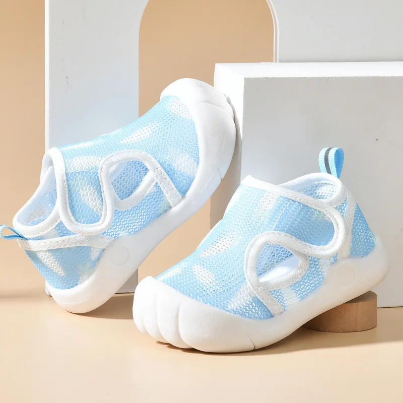 Zapatillas bebé de malla transpirable con suela antideslizante - imagen 2