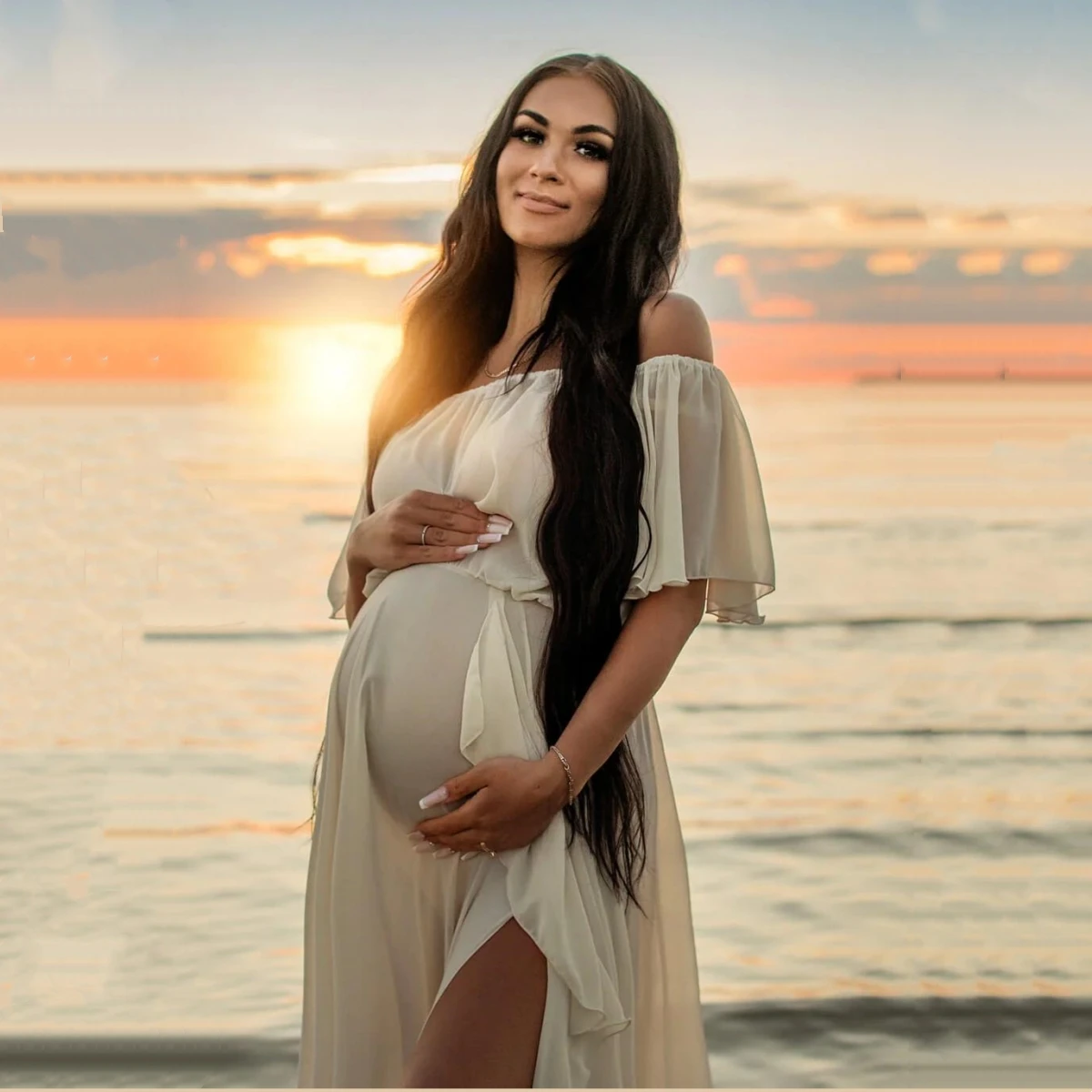 Vestido premamá con volantes para baby shower