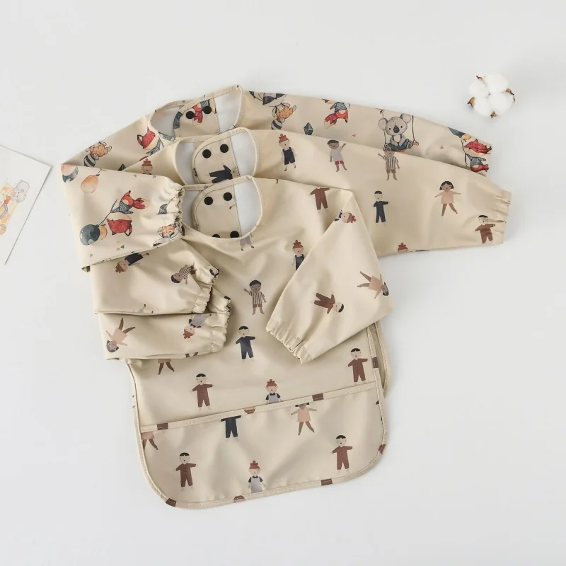 Babero impermeable de manga larga para bebé con bolsillo anti-manchas - imagen 4