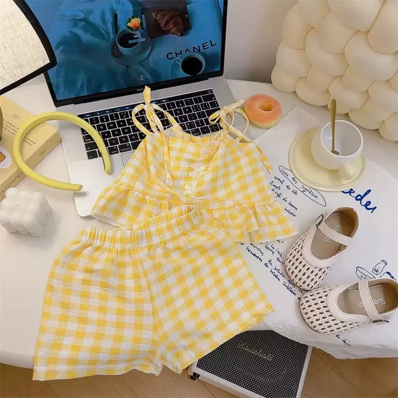 Conjunto bebé camiseta sin mangas y pantalón corto fino de verano - imagen 2