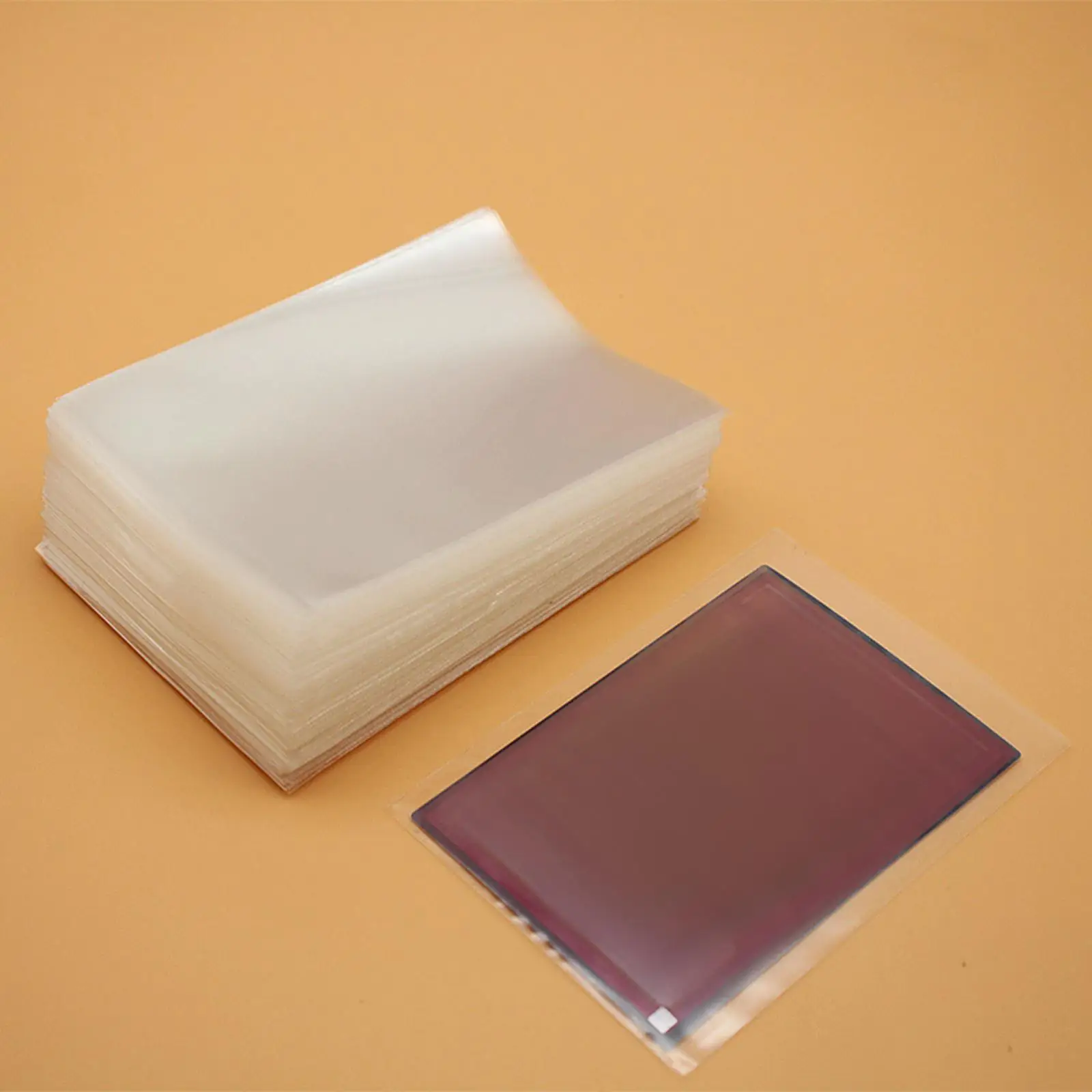 Fundas transparentes para tarjetas infantiles ligeras y protectoras - imagen 2