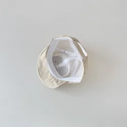 Gorra de bebé estilo coreano con oso animado y protección solar