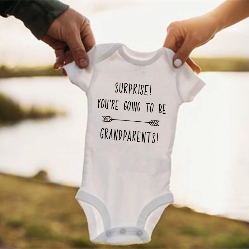 Body de bebe: anuncio de embarazo y regalo para abuelos