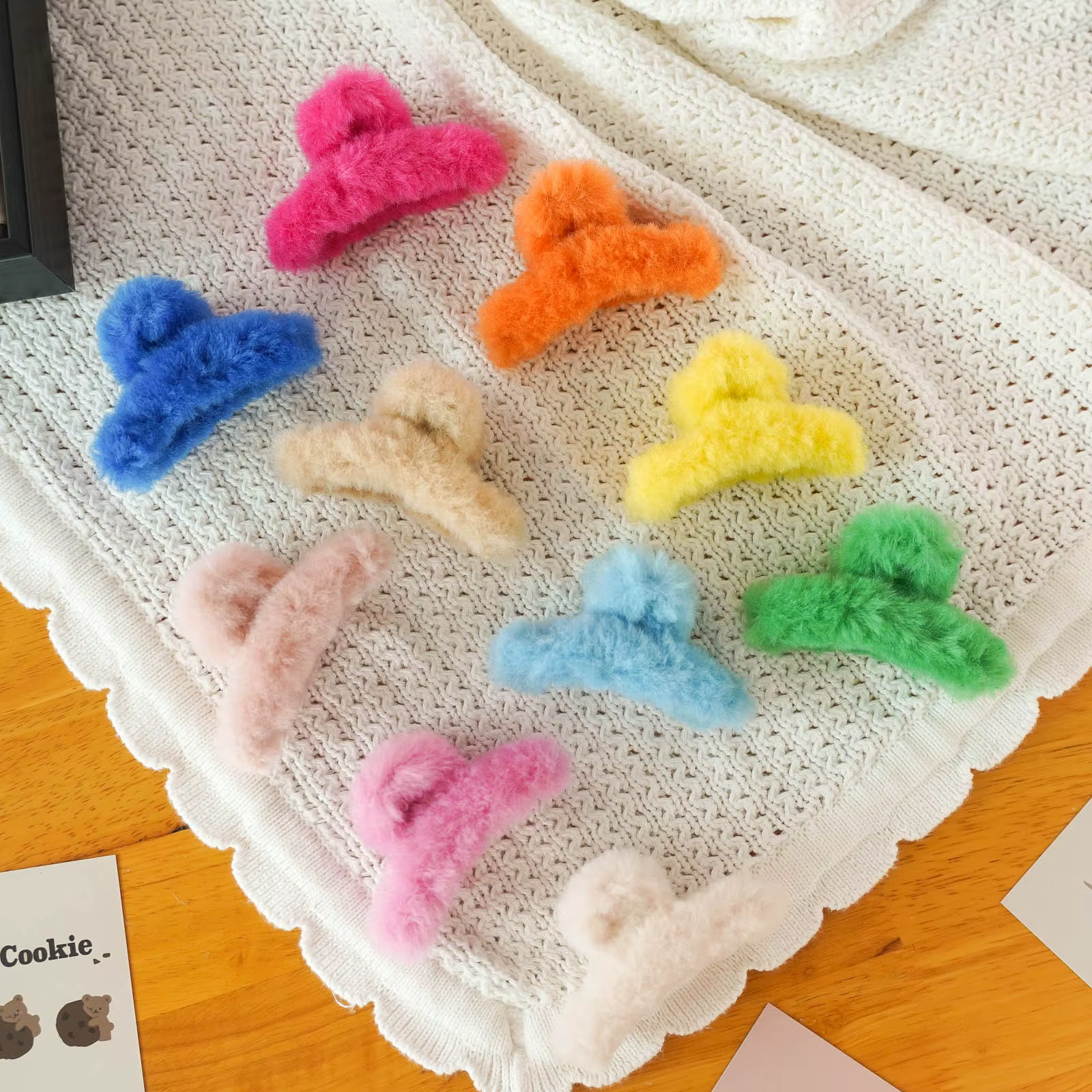 Pinzas para pelo princesa, diadema con garra, horquilla felpa caramelo - imagen 4
