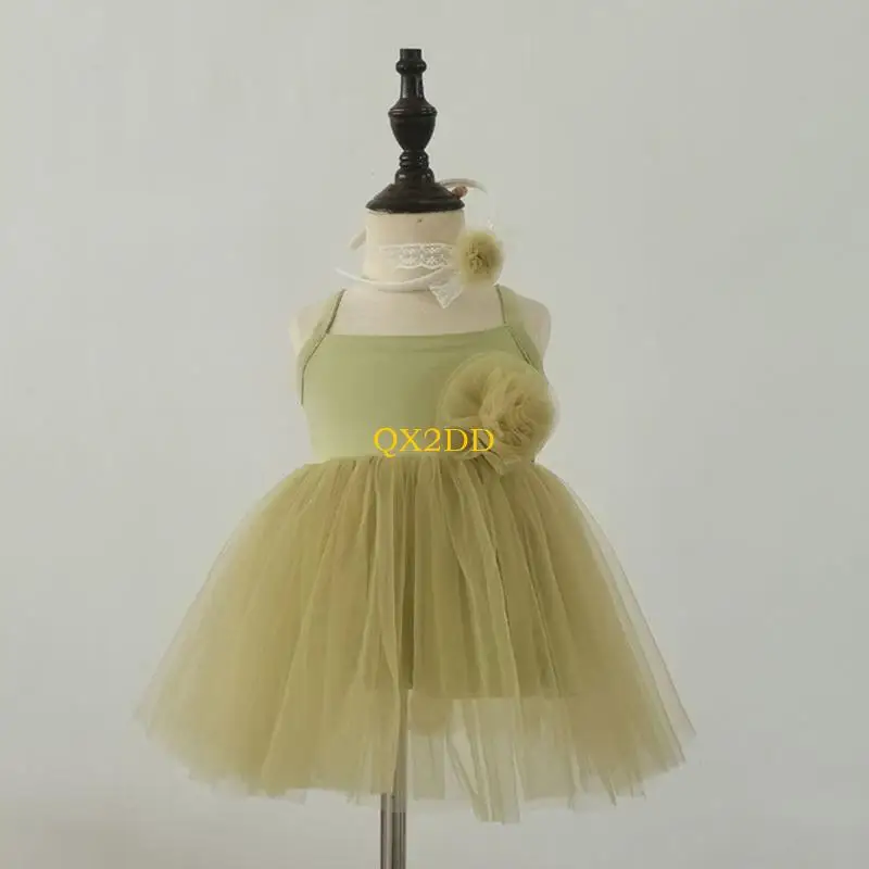 Conjunto completo visto desde atrás
